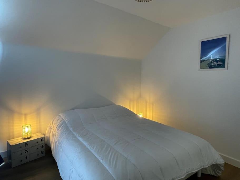 Hisse Et Oh, T2 Avec Balcon Vue Port Et Parking
